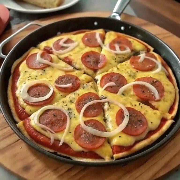 Pizza Casera en Sartén – ¡La Receta Más Fácil y Deliciosa Hecha en Casa!